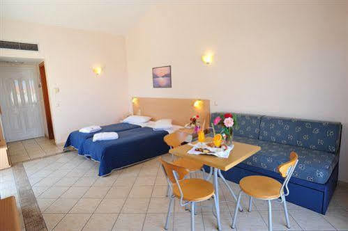 Thinalos Aparthotel Acharavi  Exterior foto