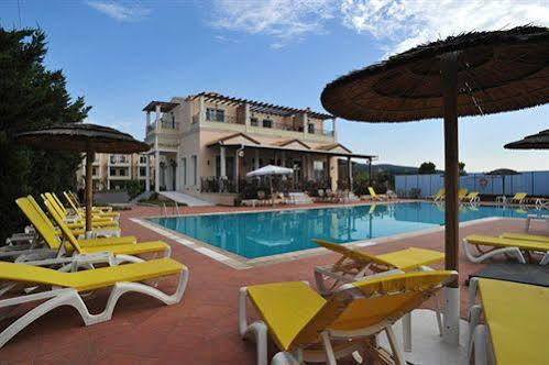 Thinalos Aparthotel Acharavi  Exterior foto
